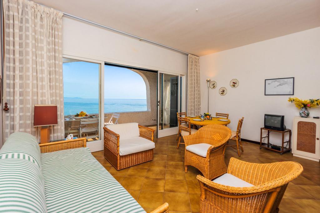 Casa Roberta Apartment Конка деи Марини Стая снимка